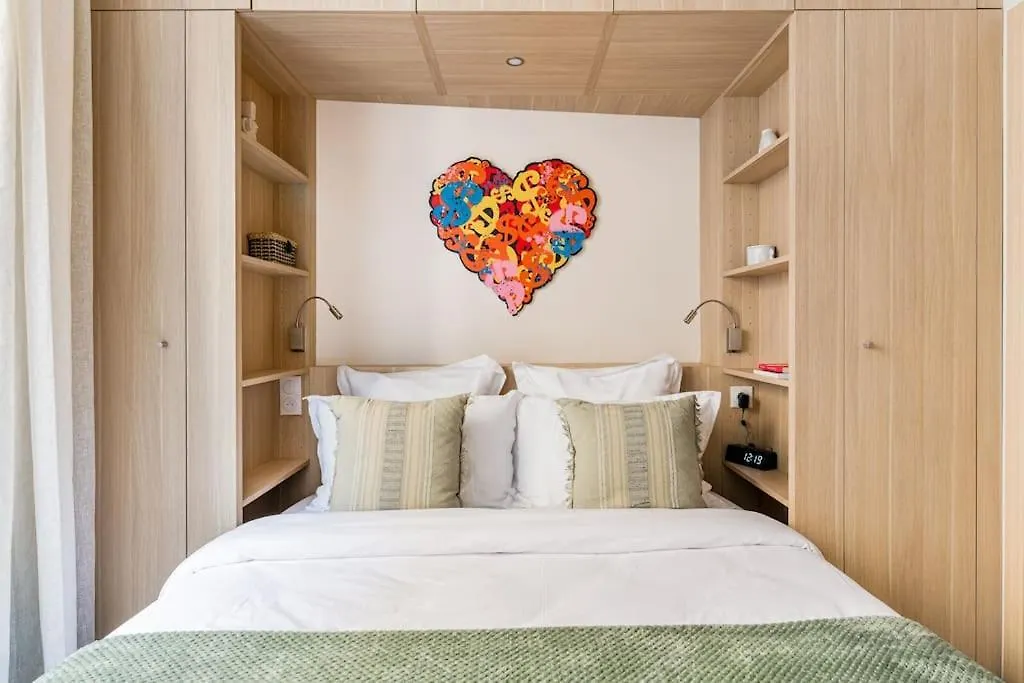 Hector Suite Notre Dame - Confort Contemporain Hypercentre Saint-Etienne  Saint-Etienne (Loire)